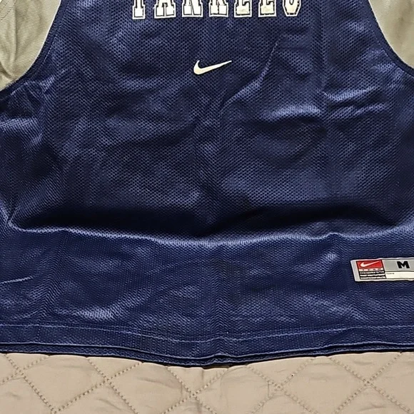 Yankees Nike Tank Jersey - Picture 7 of 14